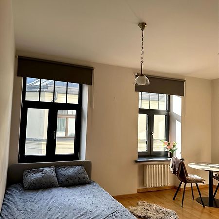 Modern Central Apartment Riga Retreat Exterior foto